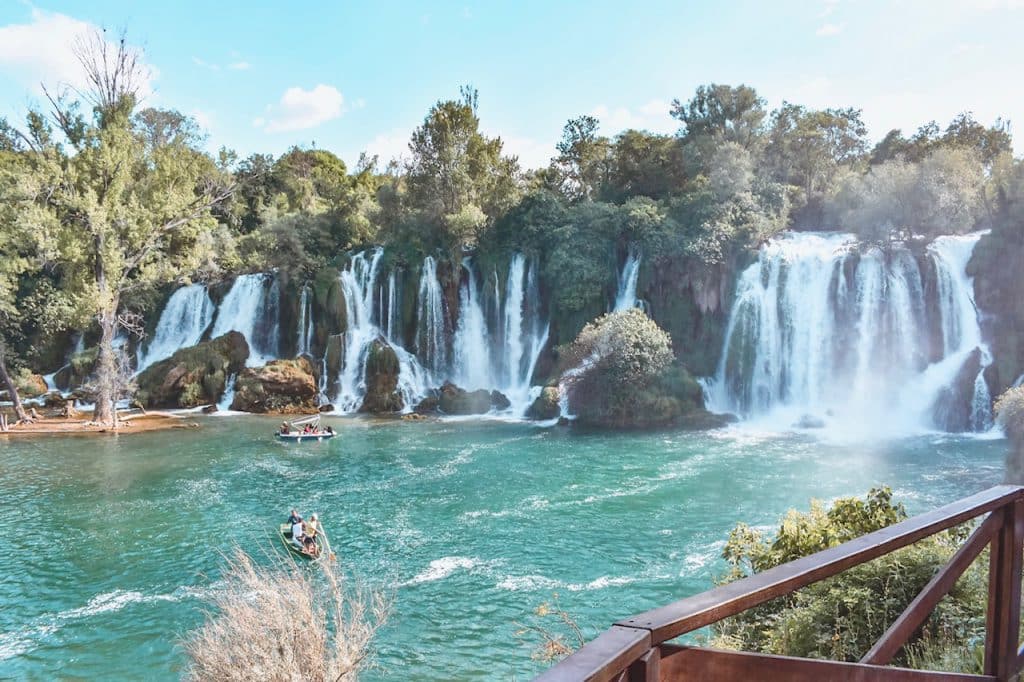 Kravica watervallen Bosnië en Herzegovina